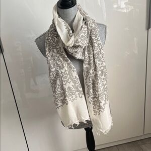 GIORGIO PASSIGATTI Italian Large Cream Taupe Pattern Scarf 27x82